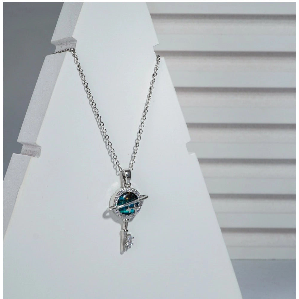 Stainless Steel Key Design Delicate Chain (Silver Plated)