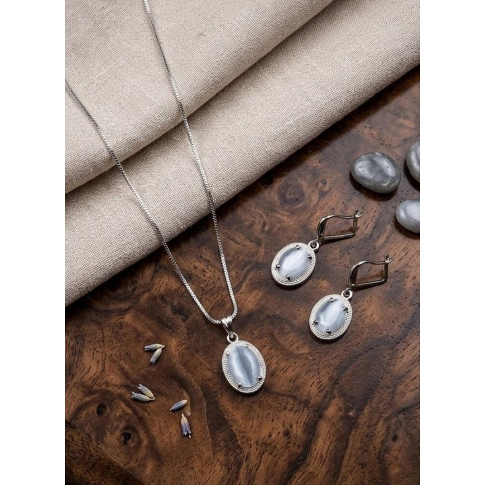 Brass Silver Plated Pendant Set (Grey)